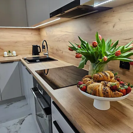 Apartment Riverside Premium In City Centre